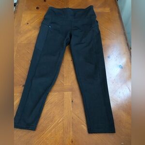 Black Athletic Leggings With Zipped Pockets Size M